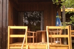 Veranda der rustikalen Ferienhäuser für den Familienurlaub in der Lünerburger Heide für zwei Personen